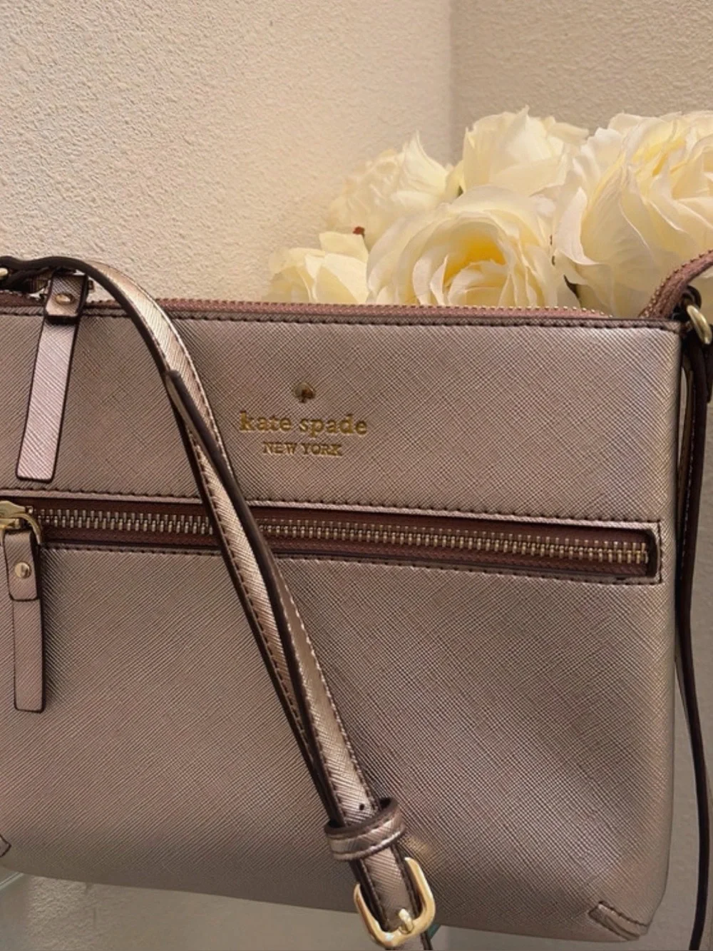 Kate Spade New York - Cedar Street Tenley Metallic Gold crossbody